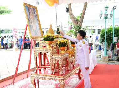 เข้าร่วมพิธีรับพระราชทานเครื่องราชอิสริยาภรณ์ ... พารามิเตอร์รูปภาพ 2