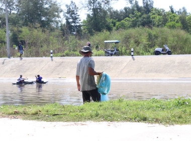 เข้าร่วมกิจกรรม “ลงแขก ลงคลอง ตามล่าปลาหมอคางดำ” พารามิเตอร์รูปภาพ 11