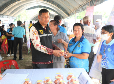 ร่วมโครงการจังหวัดเคลื่อนที่ “หน่วยบำบัดทุกข์ บำรุงสุข ... พารามิเตอร์รูปภาพ 9