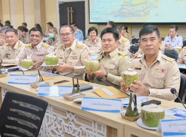 เข้าร่วมประชุมคณะกรมการจังหวัด หัวหน้าส่วนราชการ นายอำเภอ ... พารามิเตอร์รูปภาพ 3