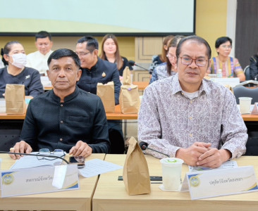 เข้าร่วมประชุมคณะกรมการจังหวัด หัวหน้าส่วนราชการ นายอำเภอ ... พารามิเตอร์รูปภาพ 1