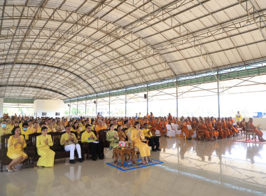 ร่วมพิธีเจริญพระพุทธมนต์เฉลิมพระเกียรติถวายพระชัยมงคลแด่ ... พารามิเตอร์รูปภาพ 3