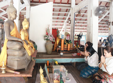 โครงการพระธรรมนำชีวิต จิตเเจ่มใส นุ่งผ้าไทยไปวัด พารามิเตอร์รูปภาพ 4