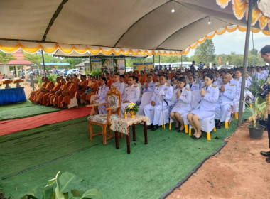 เข้าร่วมพิธีบำเพ็ญกุศลแด่พระบาทสมเด็จพระปรเมนทรรามาธิบดีศรีสินทรมงกุฎ พระจอมเกล้าเจ้าอยู่หัว พระสยามเทวมหามกุฏวิทยมหาราชในโอกาสที่ทรงพระผนวชครบ 200 ปี ... พารามิเตอร์รูปภาพ 1